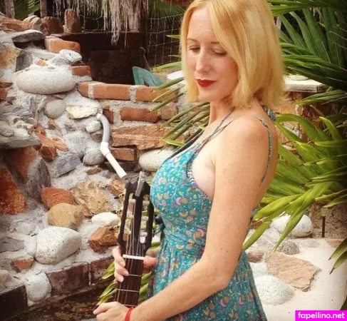 Jenelleaubade OnlyFans Thumbnail #K4K8gTVwG6