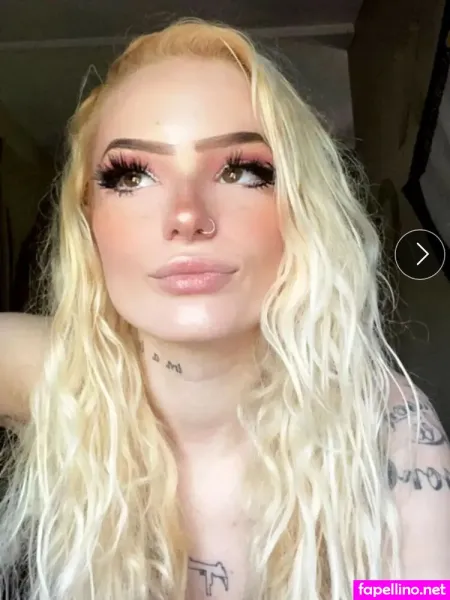 Jeneveve Brown OnlyFans Thumbnail #AAAp7k8ijp