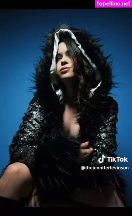 Jenhearts247 OnlyFans Thumbnail #5CGWaRbeg1