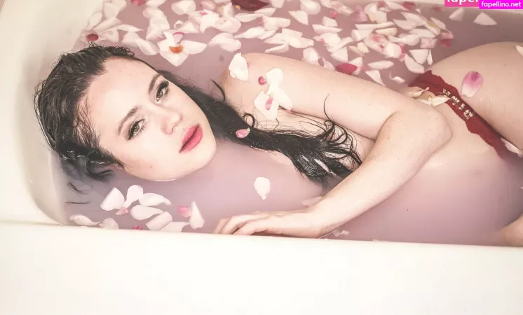 Jenhearts247 OnlyFans Thumbnail #NT0fv8dLtr