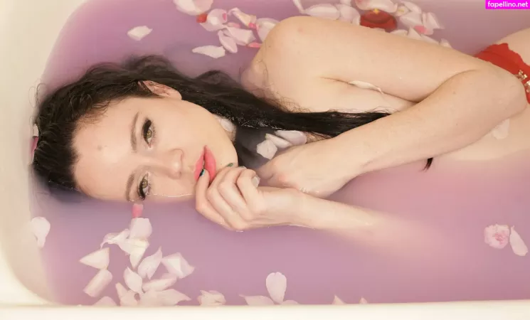 Jenhearts247 OnlyFans Thumbnail #Q1JejfFC7j