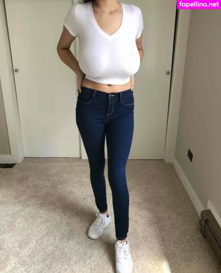 Jeniccafree OnlyFans Thumbnail #8YG54M43XF