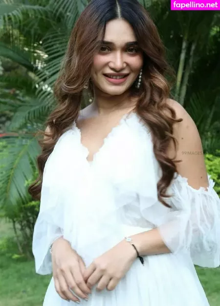 Jenifer Emmanuel OnlyFans Thumbnail #ArANeWsXAw