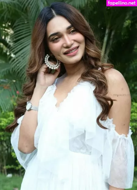 Jenifer Emmanuel OnlyFans Thumbnail #WS4WF50Ojx