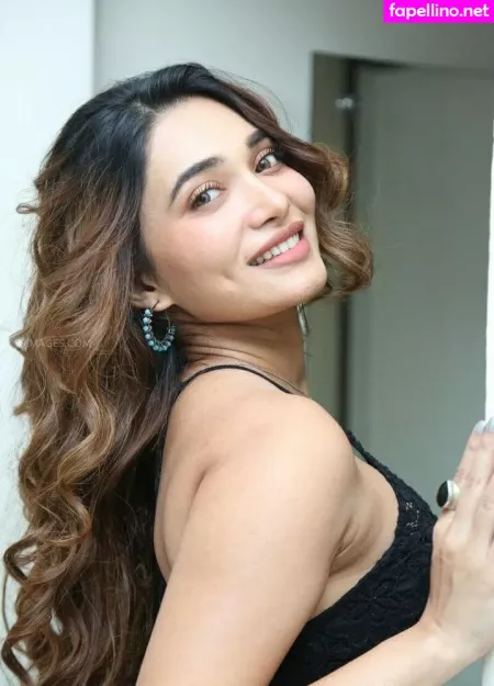 Jenifer Emmanuel OnlyFans Thumbnail #nr83BCY2Ou