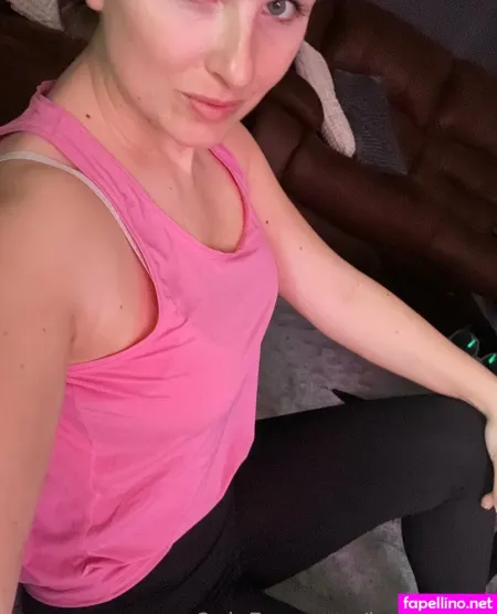 Jeniferjane OnlyFans Thumbnail #AyZDqOfKRi