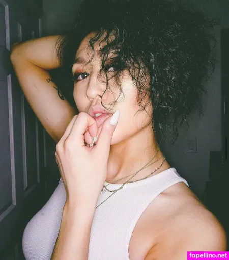 Jenjen OnlyFans Thumbnail #XX0sTtowmz