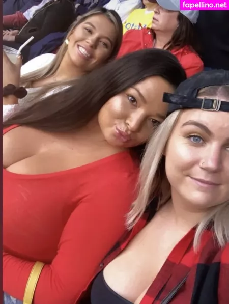 Jenn M OnlyFans Thumbnail #f6WbMGQ4ec