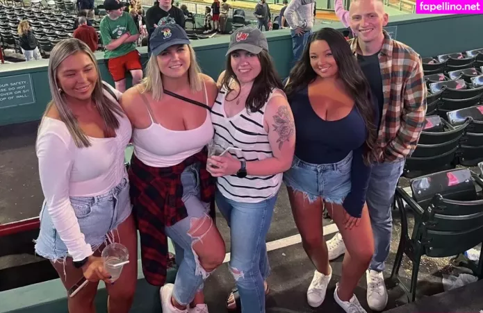 Jenn M OnlyFans Thumbnail #um5vvyyaLK