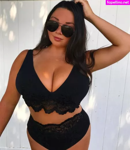 Jenn M OnlyFans Thumbnail #vuZ3upoYqG