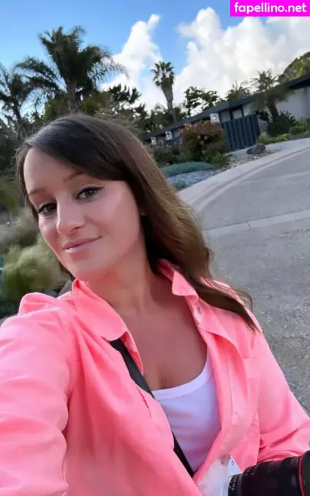 Jenna Ezarik OnlyFans Thumbnail #JKwaDrMIgV