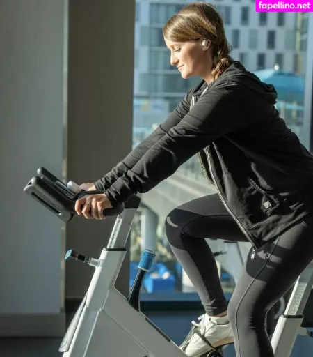 Jenna Ezarik OnlyFans Thumbnail #fN6NhZledE