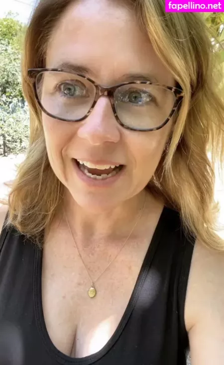 Jenna Fischer OnlyFans Thumbnail #4NIEWP4mTC