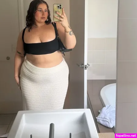 Jenna Noonan OnlyFans Thumbnail #0cGALJin60
