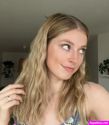 Jenna Phipps OnlyFans Thumbnail #u5xLJN9sru