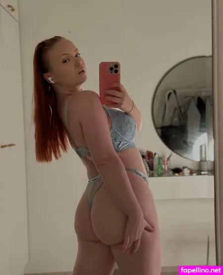 Jennaalexantra OnlyFans Thumbnail #E35WGGL0RA