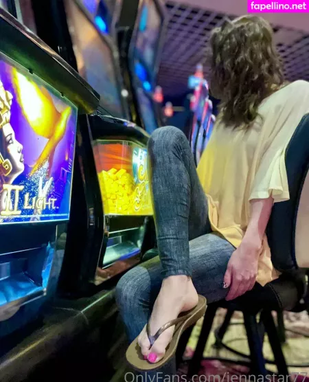 Jennastar77 OnlyFans Thumbnail #CHXI0ZEjAk