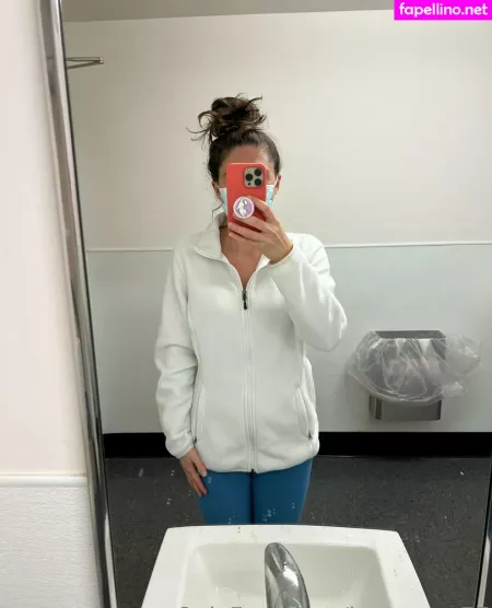 Jennastar77 OnlyFans Thumbnail #zxpICXPcUm