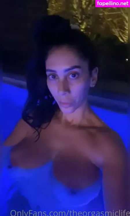 Jennelle Gordon OnlyFans Thumbnail #bKxSA9CBc5