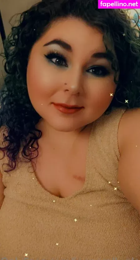 Jennerally Playful OnlyFans Thumbnail #H4uP1R9oOj