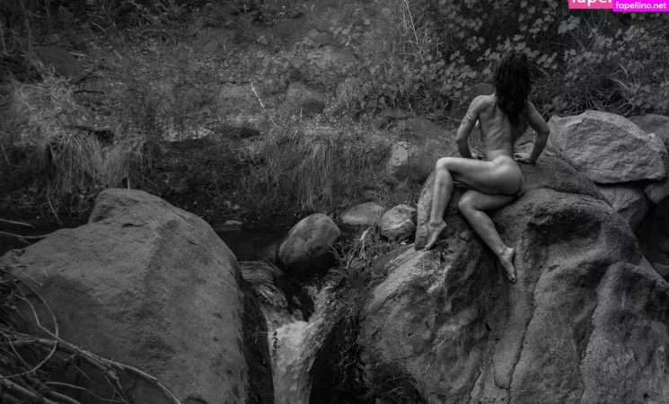 Jenners OnlyFans Thumbnail #CLhv0ylKXc