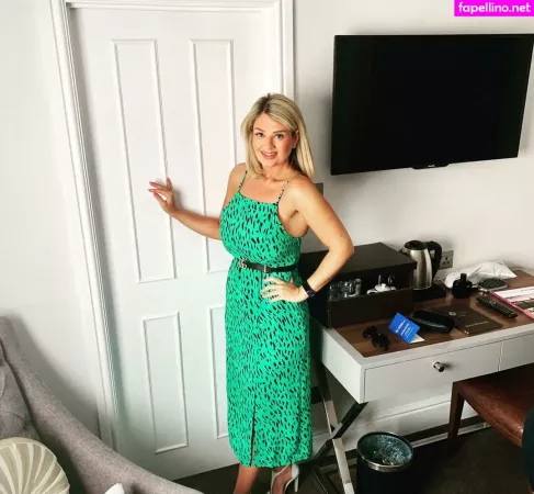 Jenni Jane Hall OnlyFans Thumbnail #ly4MytOnS0