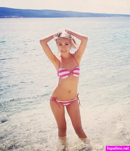 Jenni Latte OnlyFans Thumbnail #IXfGsB1U4v