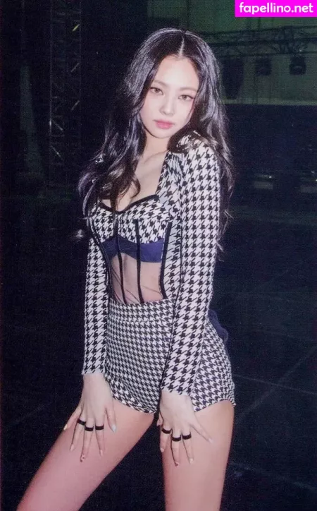 Jennie Kim OnlyFans Thumbnail #42LyLQLZ22
