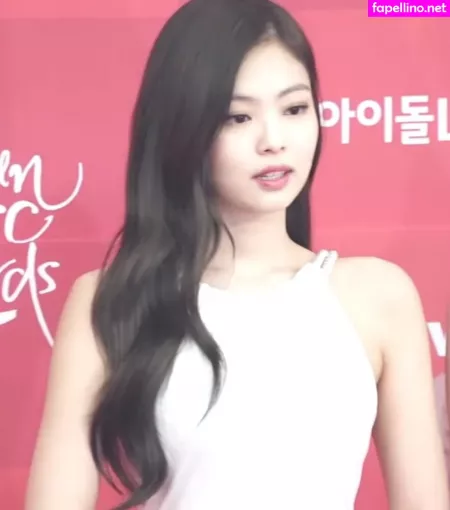 Jennie Kim OnlyFans Thumbnail #5cuN8lFO6R