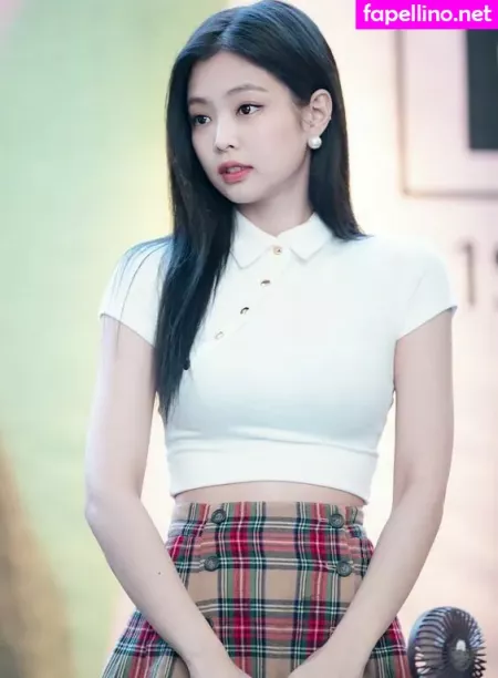 Jennie Kim OnlyFans Thumbnail #yc6rFoq1Kz
