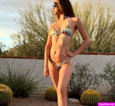 Jennie Kwan OnlyFans Thumbnail #CX2saolzJK