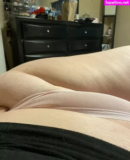 Jenniebooty87 OnlyFans Thumbnail #4dtMX6a4hX