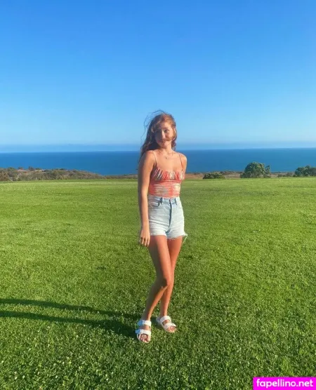 Jenniethejester OnlyFans Thumbnail #yEFmdsdlGA