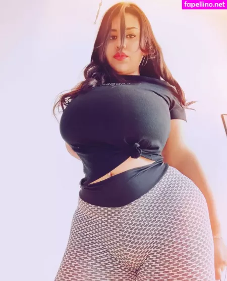 Jennifer Busty Latina OnlyFans Thumbnail #LzOIeLS0gy