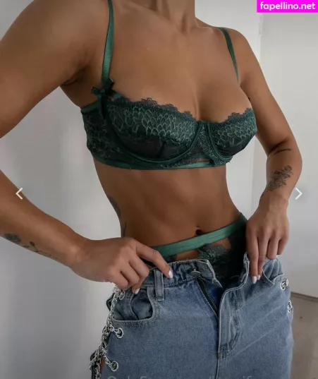 Jennifer Chong OnlyFans Thumbnail #Gb2SHw6bjM