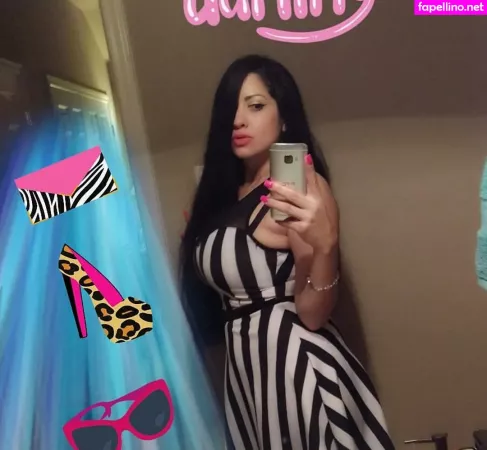 Jennifer Cortez OnlyFans Thumbnail #rHg6UJVuGL