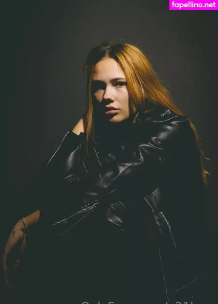 Jennifer Foxy OnlyFans Thumbnail #My5X7eoRsI