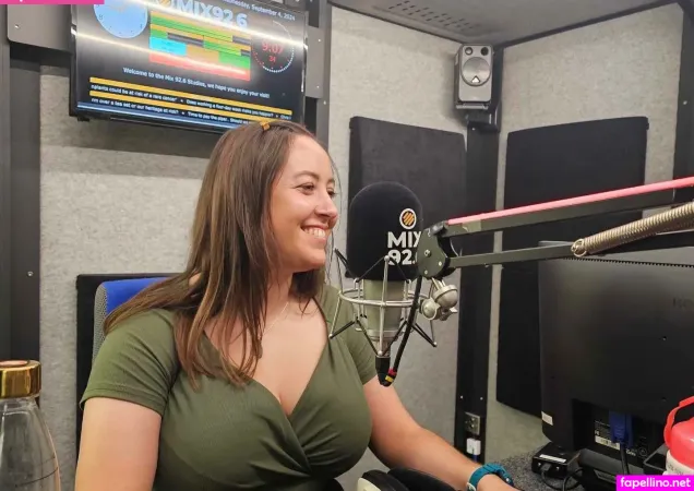 Jennifer Glatzhofer OnlyFans Thumbnail #XFN9HshTTK