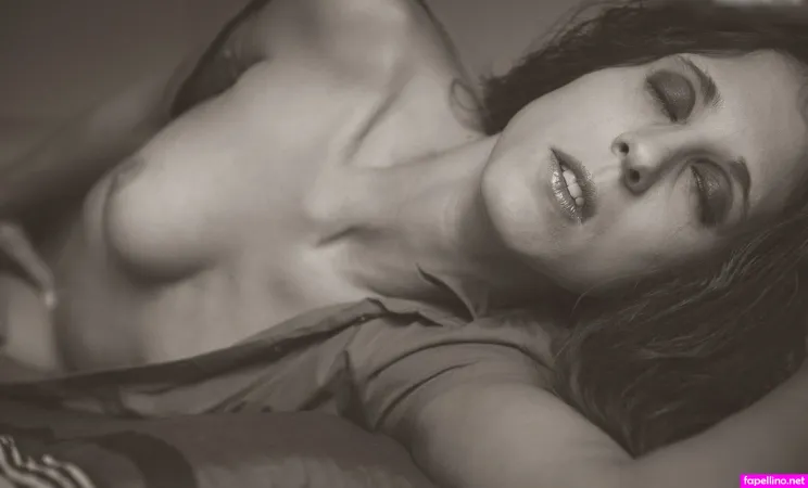 Jennifer Jacques OnlyFans Thumbnail #MPggcfceTs