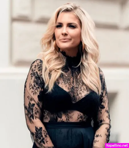 Jennifer Knble OnlyFans Thumbnail #d2XehdkgW0