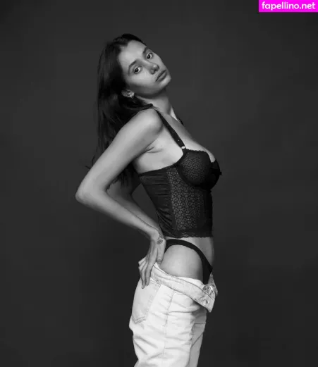 Jennifer Laptiacru OnlyFans Thumbnail #HiBUxZWoJq