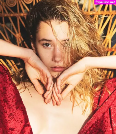 Jennifer Laptiacru OnlyFans Thumbnail #KgIO1qNXCG