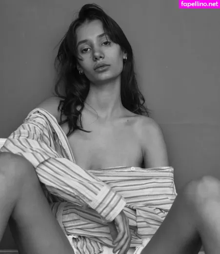 Jennifer Laptiacru OnlyFans Thumbnail #YaT06CjrbL