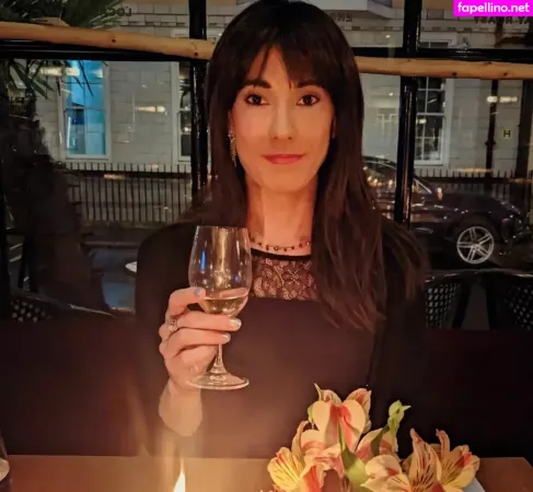 Jennifer London OnlyFans Thumbnail #ZC3KKPUi79