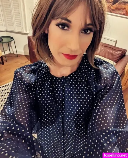 Jennifer Lunden OnlyFans Thumbnail #znb5sHze6Q