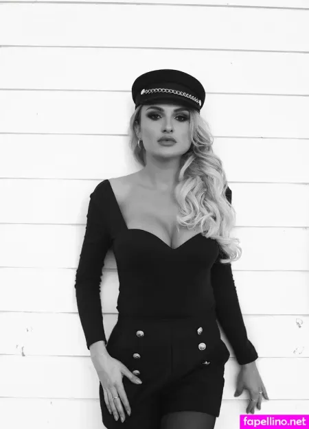 Jennifer Official 1 OnlyFans Thumbnail #gRFopX6IVV