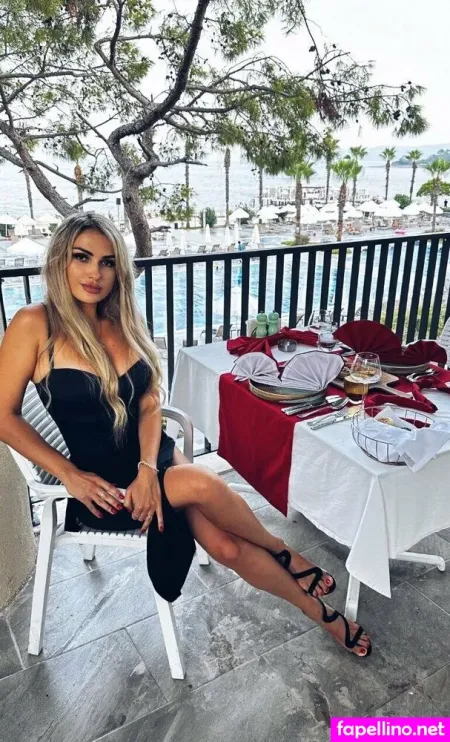 Jennifer Official 1 OnlyFans Thumbnail #qvRoZwB2jO