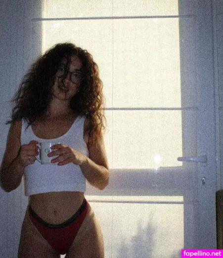 Jennifer Roncato OnlyFans Thumbnail #otE8gJL9IE