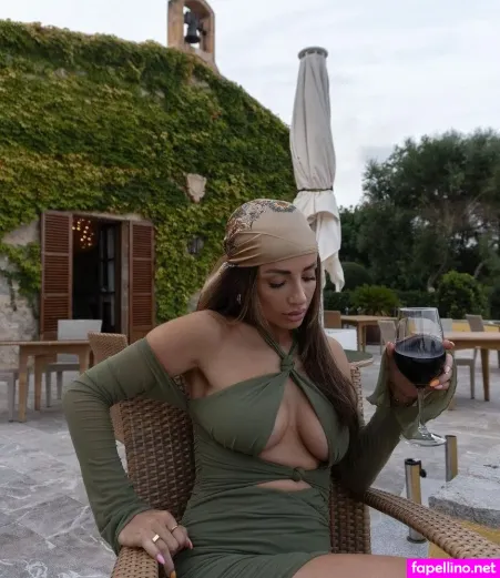 Jennifer Saro OnlyFans Thumbnail #LSAOXH64fk