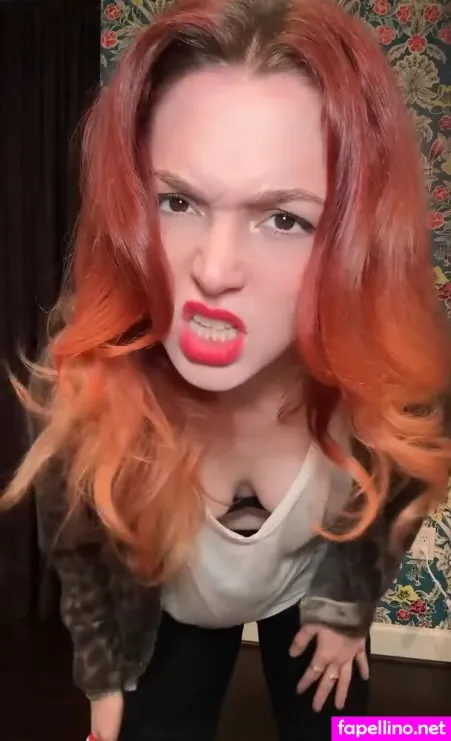 Jennifer Stone Main Profile Photo